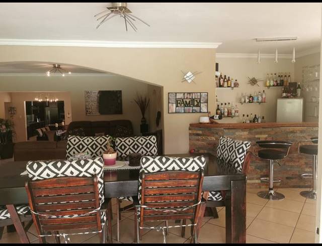 FARM FOR SALE IN MNANDI